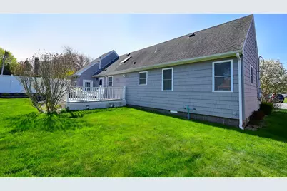 62 Reposa Square, Portsmouth, RI 02871 - Photo 19