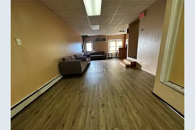 1542 Main Street, West Warwick, RI 02893 - Photo 7