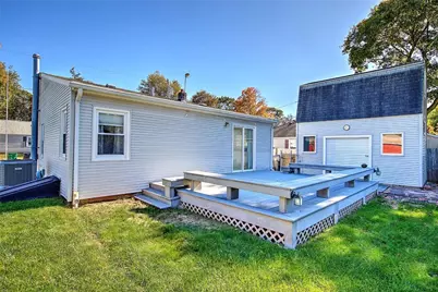 121 Hamilton Avenue, Warwick, RI 02886 - Photo 25