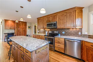 138 Green End Ave, Middletown, RI 02842 - Photo 17