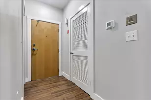 39 Webster St, Pawtucket, RI 02860 - Photo 17