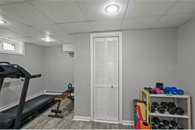 35 Barney Street, East Providence, RI 02916 - Photo 37