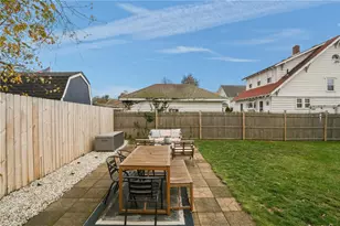 35 Barney St, East Providence, RI 02916 - Photo 45