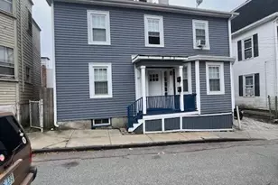 37 Ann St, Newport, RI 02840 - Photo 1