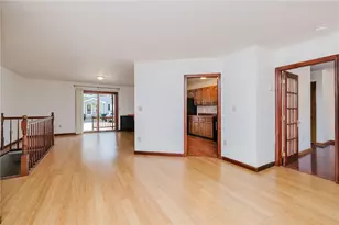 447 SE Stafford Rd, Tiverton, RI 02878 - Photo 7