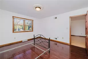 447 SE Stafford Rd, Tiverton, RI 02878 - Photo 15