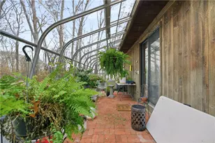 507 Stafford Rd, Tiverton, RI 02878 - Photo 19