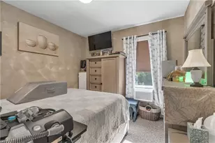 584 Lonsdale Ave, Central Falls, RI 02863 - Photo 23