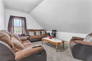 584 Lonsdale Ave, Central Falls, RI 02863 - Photo 25