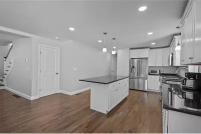 67 Oak Tree Avenue, Warwick, RI 02886 - Photo 9