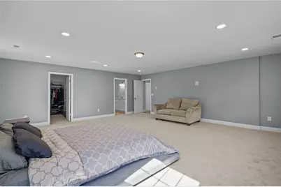 67 Oak Tree Avenue, Warwick, RI 02886 - Photo 17