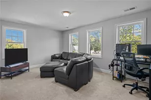 67 Oak Tree Ave, Warwick, RI 02886 - Photo 23