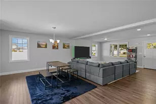 67 Oak Tree Ave, Warwick, RI 02886 - Photo 5