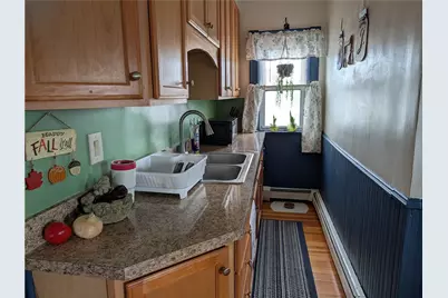 25 Ormond Street, Woonsocket, RI 02895 - Photo 9