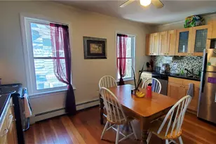 11 Hammond St, Newport, RI 02840 - Photo 3