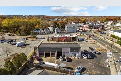 904 Manton Avenue, Providence, RI 02909 - Photo 9