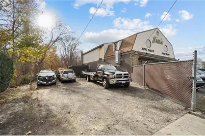 1153 Central Avenue, Pawtucket, RI 02861 - Photo 5