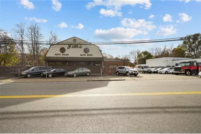 1153 Central Avenue, Pawtucket, RI 02861 - Photo 15