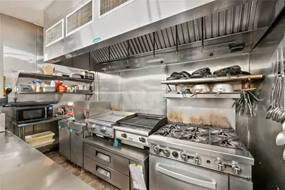 1091 Main Street, Pawtucket, RI 02860 - Photo 17