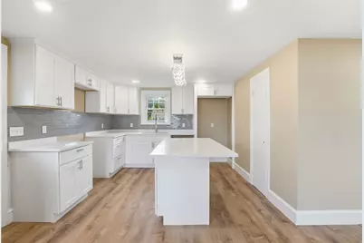 22 Ruth Street, Pawtucket, RI 02861 - Photo 5