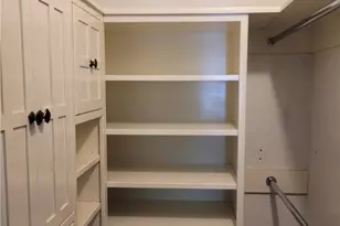 190 Gladstone St, Cranston, RI 02920 - Photo 15