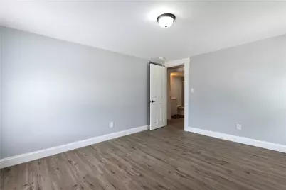 14 W Natick Road, Warwick, RI 02886 - Photo 17