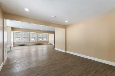 14 W Natick Road, Warwick, RI 02886 - Photo 5