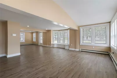 14 W Natick Road, Warwick, RI 02886 - Photo 7