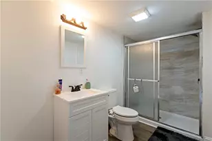 14 W Natick Rd, Warwick, RI 02886 - Photo 21