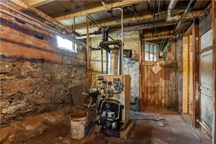 30 Pomham St, Cranston, RI 02910 - Photo 21