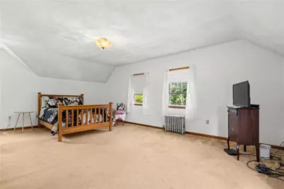 30 Pomham Street, Cranston, RI 02910 - Photo 15