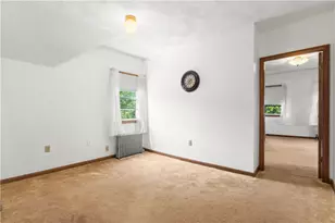30 Pomham St, Cranston, RI 02910 - Photo 13