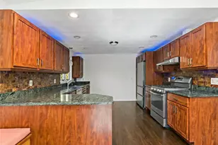 94 Spindrift St, Jamestown, RI 02835 - Photo 5