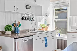 5 Lucas Ave, Newport, RI 02840 - Photo 11