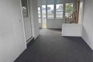 13 Ivanhoe St, Johnston, RI 02919 - Photo 17