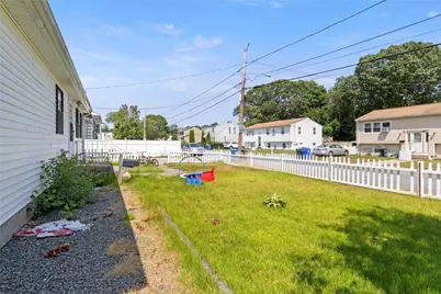 65 Perkins Avenue, Cranston, RI 02910 - Photo 23