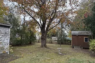 10 Jesse Davis Ln, Barrington, RI 02806 - Photo 15