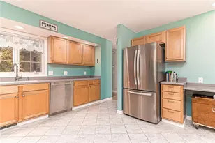 30 Clifford Dr, Westerly, RI 02891 - Photo 21