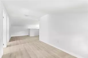 235 Main St, Cranston, RI 02921 - Photo 27