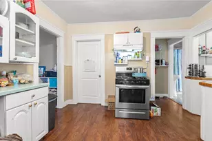 9 Southern St, Cranston, RI 02920 - Photo 15