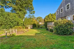 22 Cole St, Jamestown, RI 02835 - Photo 5