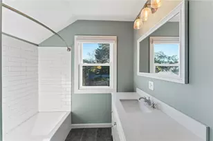 22 Cole St, Jamestown, RI 02835 - Photo 27