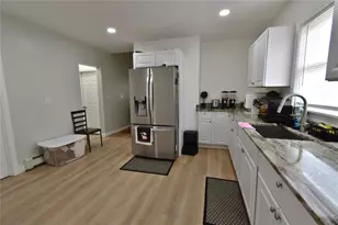 178 Ledge St, Providence, RI 02904 - Photo 11