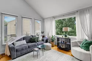 78 Valley Green Ct, North Providence, RI 02904 - Photo 5