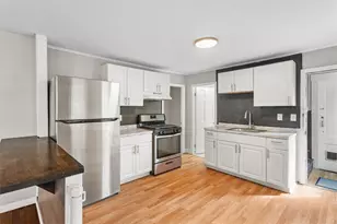 84 Spruce St, Warwick, RI 02886 - Photo 7