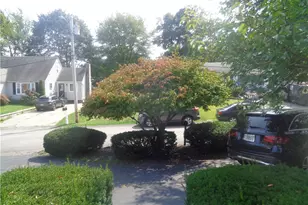 155 Lewiston St, Warwick, RI 02889 - Photo 27