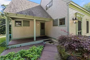 184 Field Stone Ln, Tiverton, RI 02878 - Photo 3