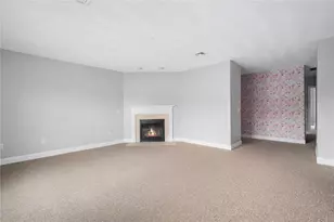 200 Roger Williams Ave, East Providence, RI 02916 - Photo 15