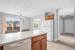 200 Roger Williams Ave, East Providence, RI 02916 - Photo 23