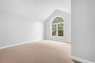 200 Roger Williams Ave, East Providence, RI 02916 - Photo 31